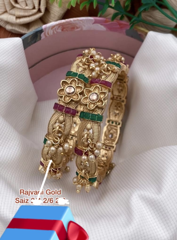 Fancy Design Matte Fancy Bangles Set Wholesalers In Delhi